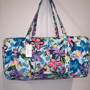 Vera Bradley Large Travel Duffel Weekend Overnight Bag New